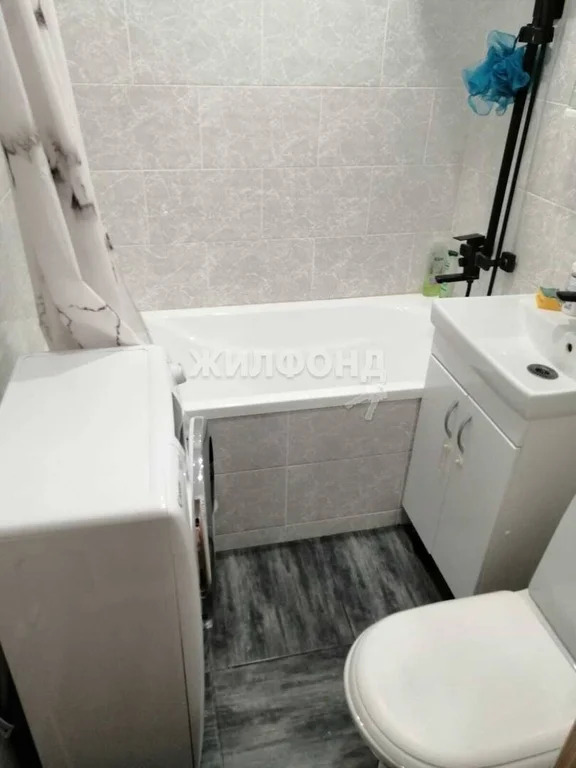 Продажа квартиры, Новосибирск, ул. Есенина - Фото 2