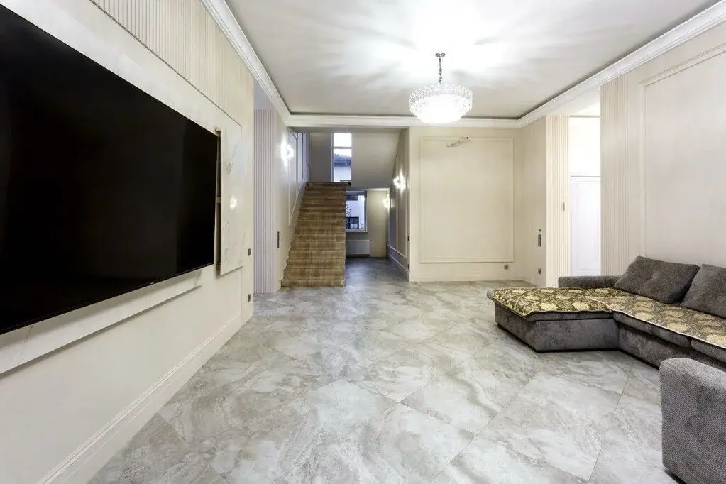 Продажа дома 450.0м с отделкой в 8км от МКАД - Фото 2