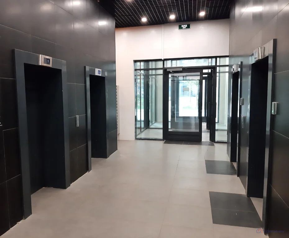 Продажа квартиры, ул. Михайлова - Фото 4