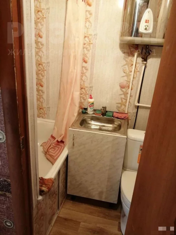 Комната 24 м в 2-к, 5/5 эт. - Фото 1
