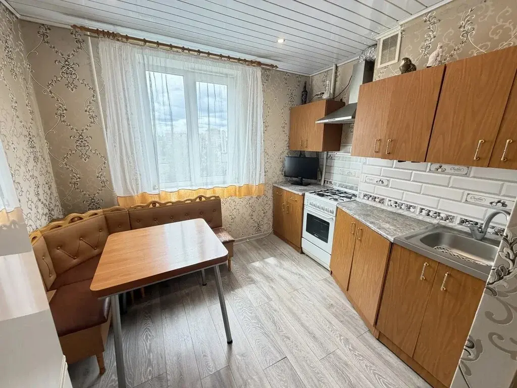 1-к. квартира, 37 м2, 6/9 эт. - Фото 2