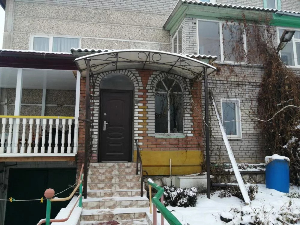 дом подгорная ул. коттедж саяногорск. саяногорск летник. коттедж в саяногорске. юла саяногорск недвижимость.