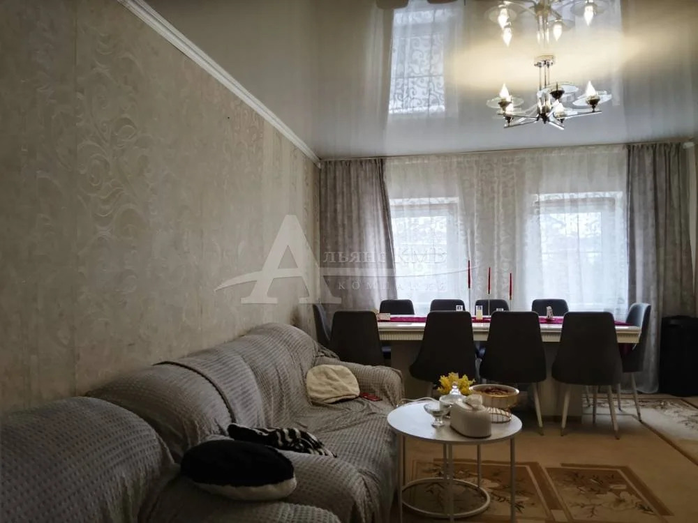 Продажа дома, Георгиевск, ул. Комсомольская - Фото 1