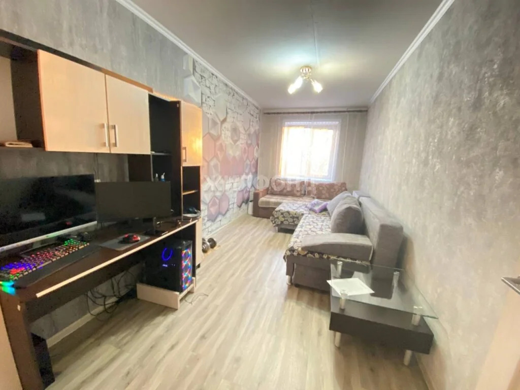 Продажа квартиры, Новосибирск, ул. Зыряновская - Фото 1