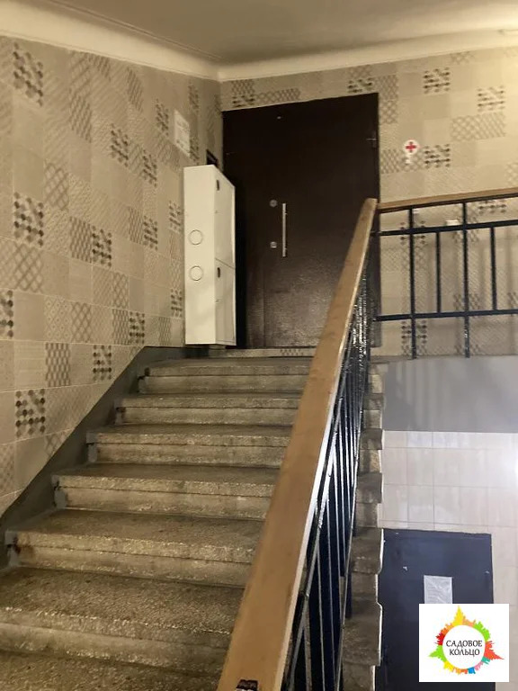 В офисном здании на мансардном 5 ом этаже предлагаем под офис 17,2 кв - Фото 12