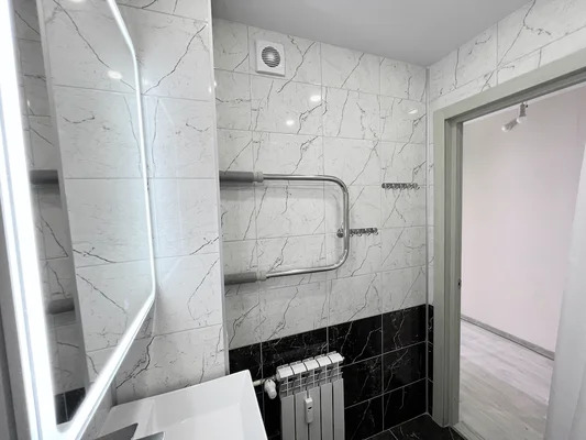 Продам двухкомнатную (2-комн.) квартиру, Кораблестроителей пр-кт, 5... - Фото 11