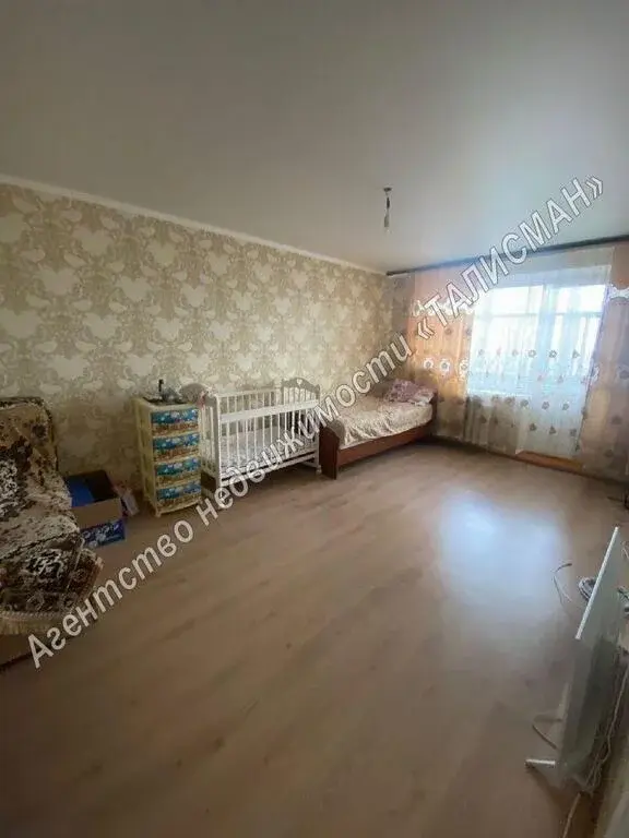 Продается крупногабаритная квартира в городе Таганроге, район ПМК - Фото 1