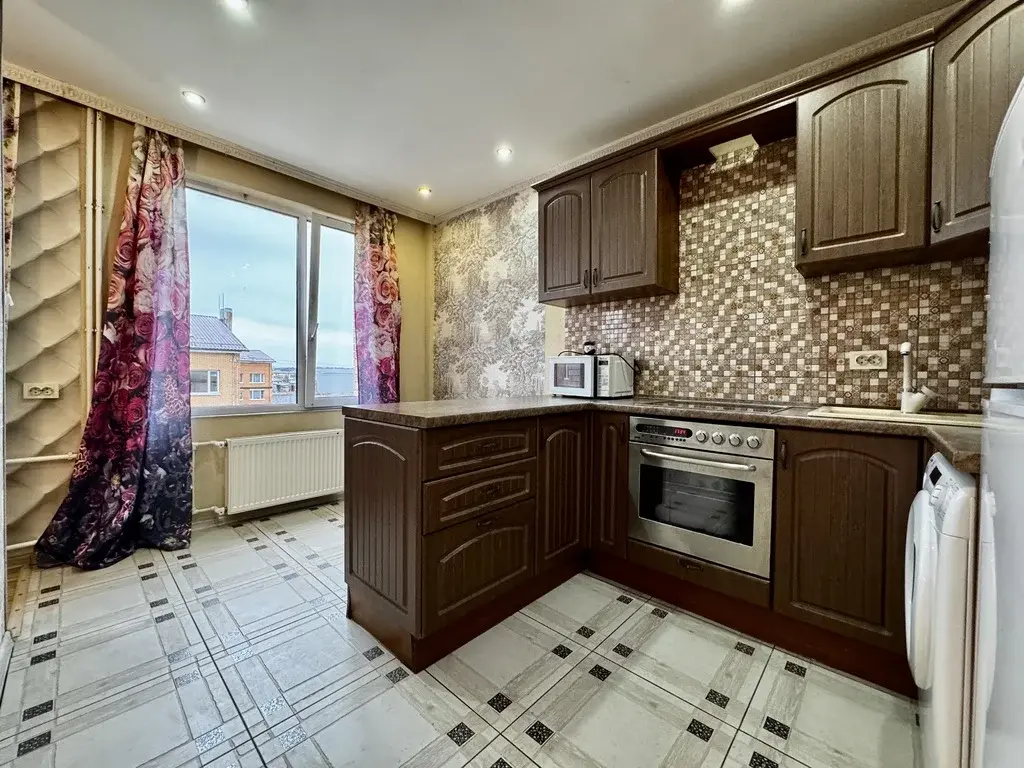 2-к мкр.Молодежный, дом 4 - Фото 2