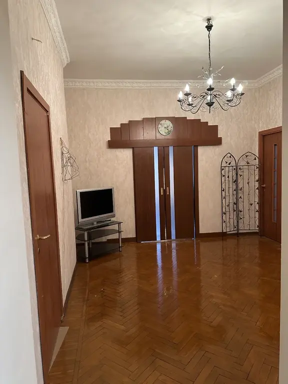 Просторная Двушка рядом с м. Парк Культуры 80 кв.м - Фото 1
