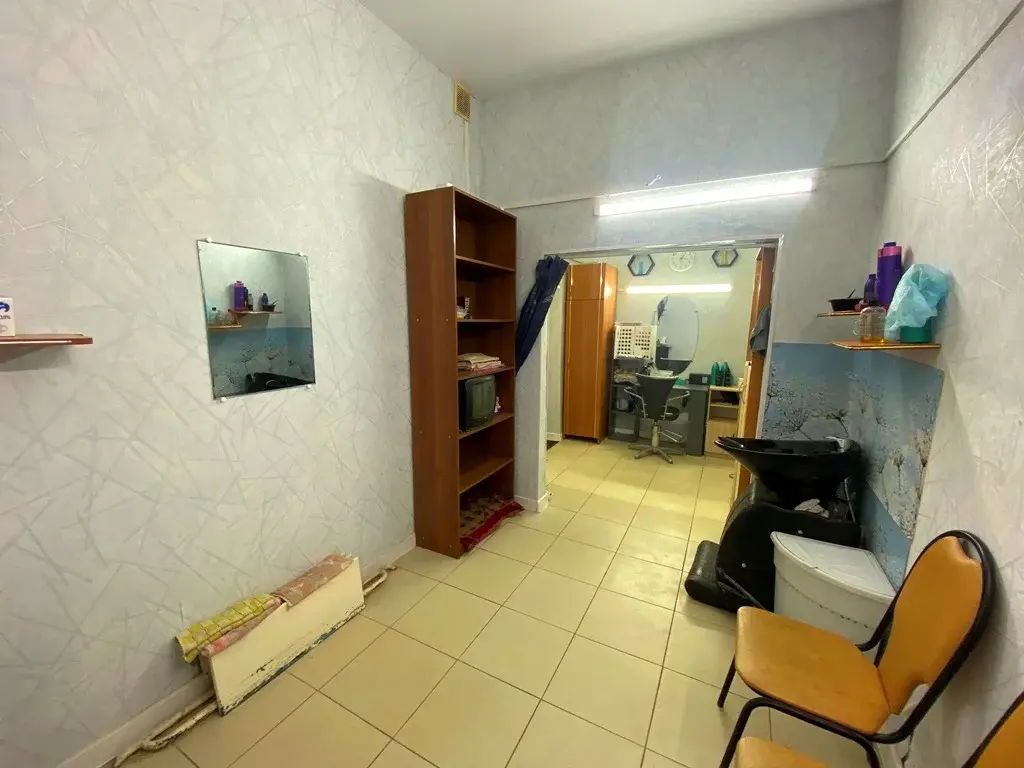 Помещение в 6м микр., дом 27 - Фото 8