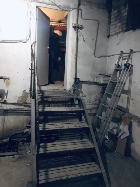 м.Зорге ,10 м.п. улица Зорге, 27.Сдается скдад 100 кв.м-1/5 отдел вход - Фото 6