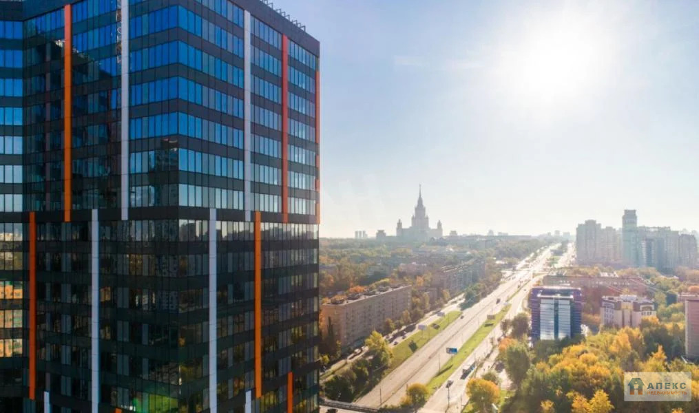 Аренда помещения 111 м2 под офис, рабочее место м. Ломоносовский ... - Фото 0