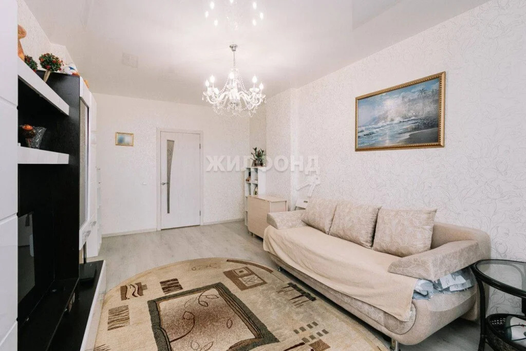 Продажа квартиры, Новосибирск, ул. Лейтенанта Амосова - Фото 1