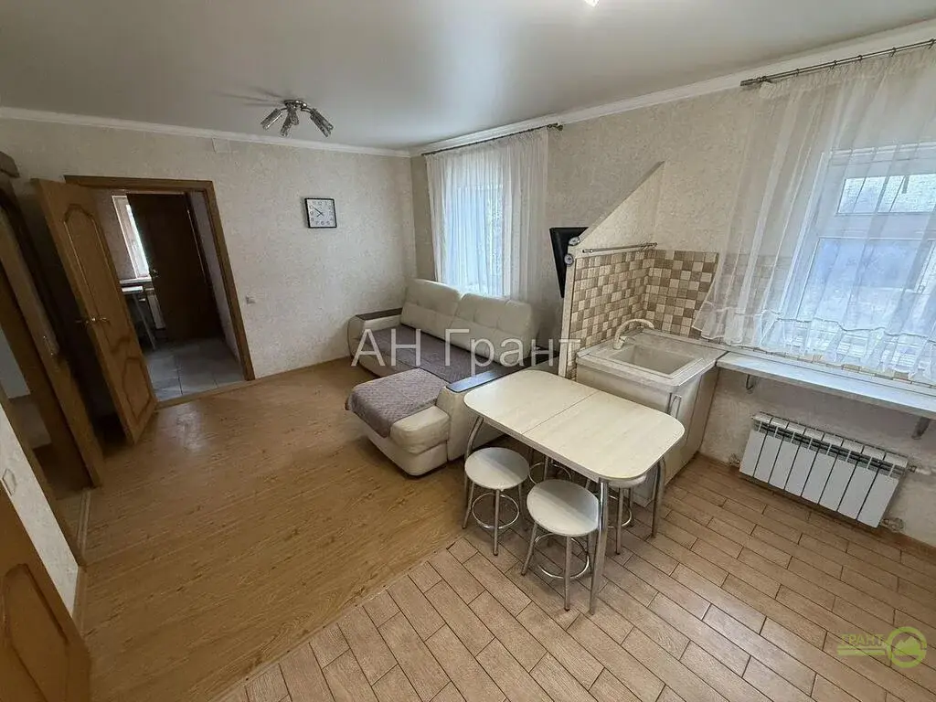 Жилой уютный дом с мебелью, садом и навесом для машины в Белгороде - Фото 11