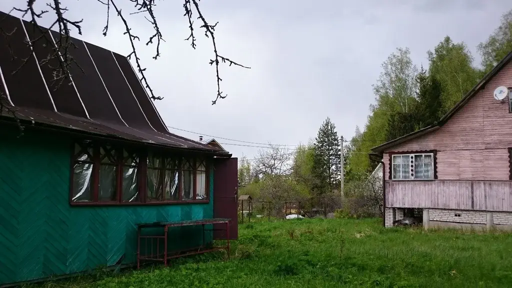 2 Дома на участке, участок у леса, 2 соседа. Большой дом 6 х 6 из брус - Фото 0