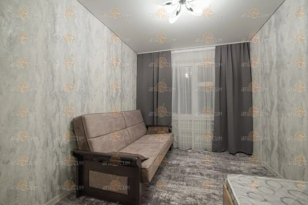 2-комн. квартира - Фото 2