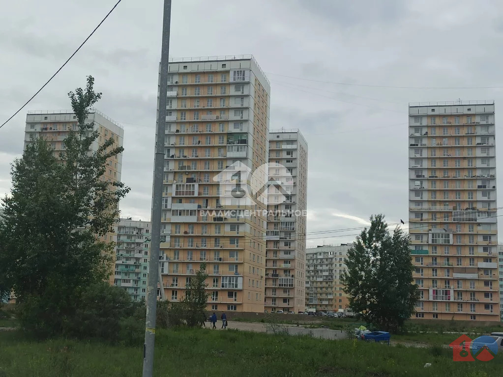 городской округ Новосибирск, Новосибирск, улица Николая Сотникова, ... - Фото 1