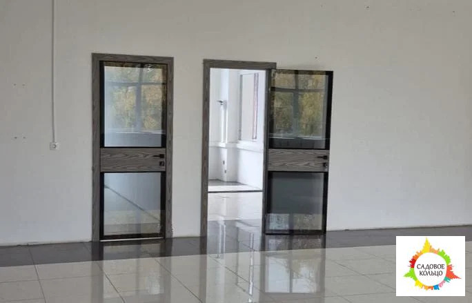 ПСН, свободная планировка Пять просторных помещений с окнами - Фото 1