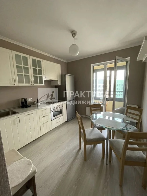 Продажа квартиры, Старокрымская улица - Фото 0
