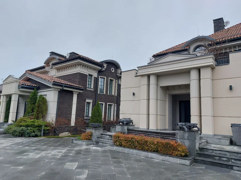 Коттедж 780 м2 на участке 44 сот. - Фото 3