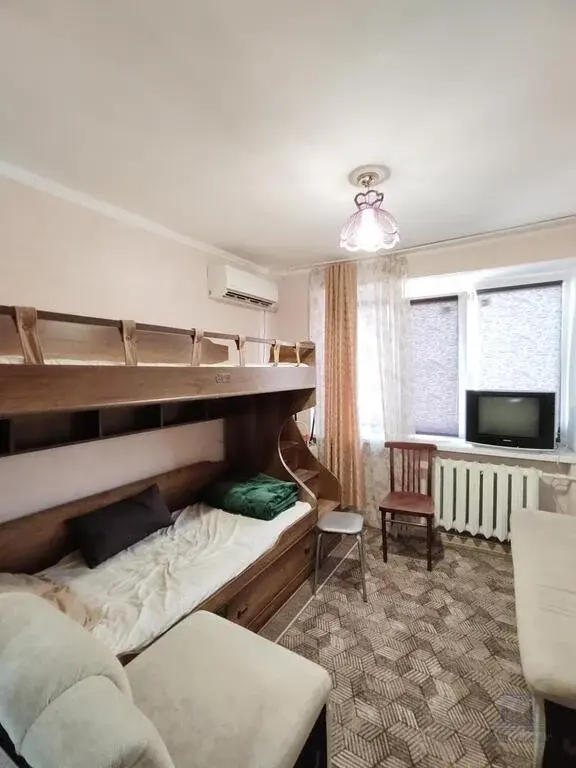 Продаю квартиру-студию S-18 кв.м. в Ростове-на-Дону Чкаловский Обский - Фото 1