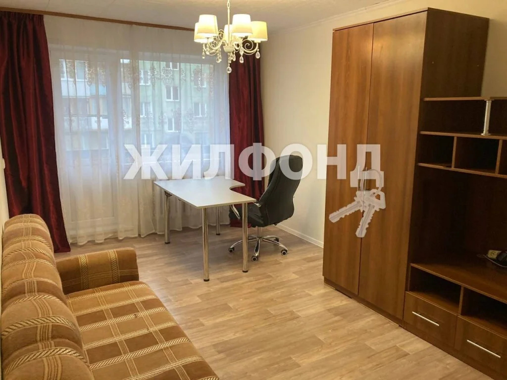 Продажа квартиры, Новосибирск, ул. Ударная - Фото 1