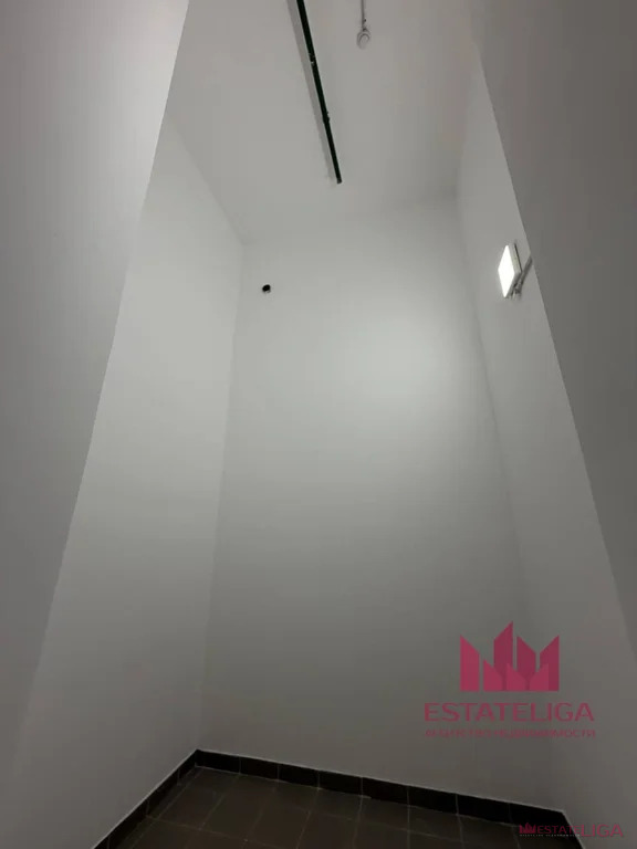 Продажа гаража, бульвар Братьев Весниных - Фото 1