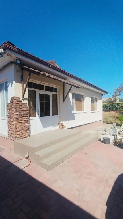 Продажа дома, Кучугуры, Темрюкский район, ул. Красная - Фото 1