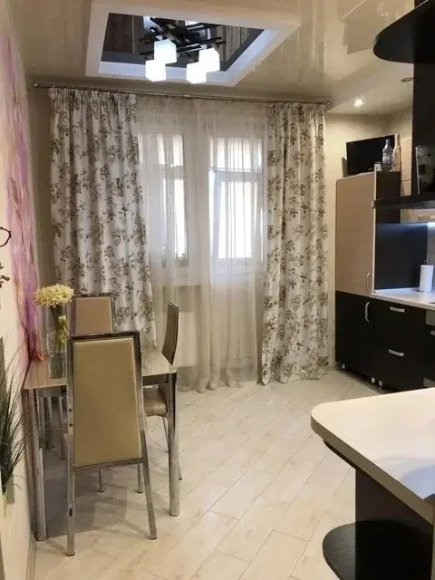Улица Победы, 1 - Фото 1