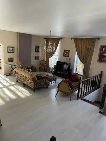 Просторный дом с ремонтом и центральными коммуникациями - Фото 19