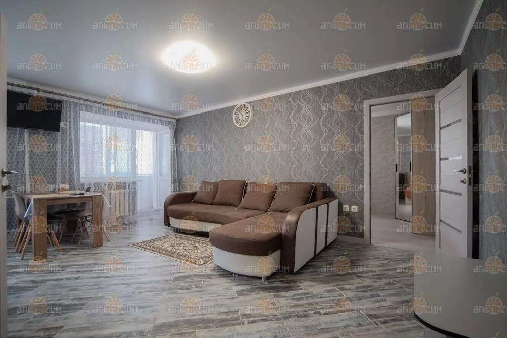 2-комн. квартира - Фото 0