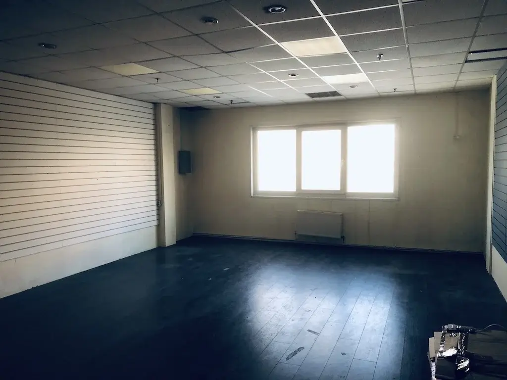 М.О. г. Красногорск Железнодорожный пер.7. ТЦ  «Пассаж» .Сдается 56 кв - Фото 1