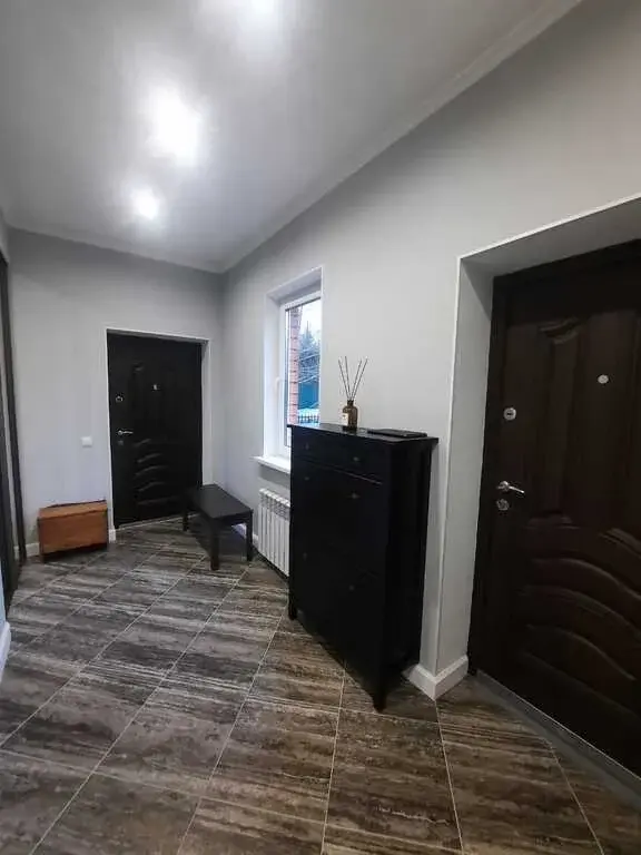 Современный дом у озера - Фото 4