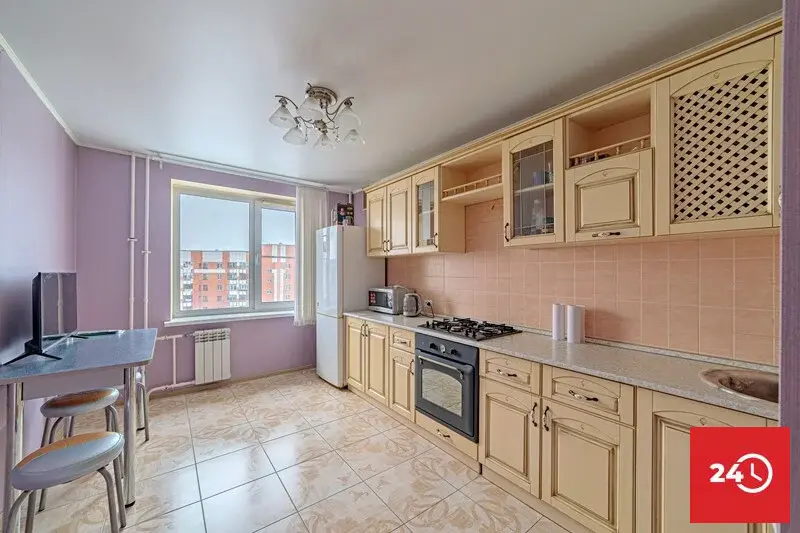 В продаже 2к квартира 57 кв.м. на 9 этаже 10 Лозицкой 1 - Фото 1