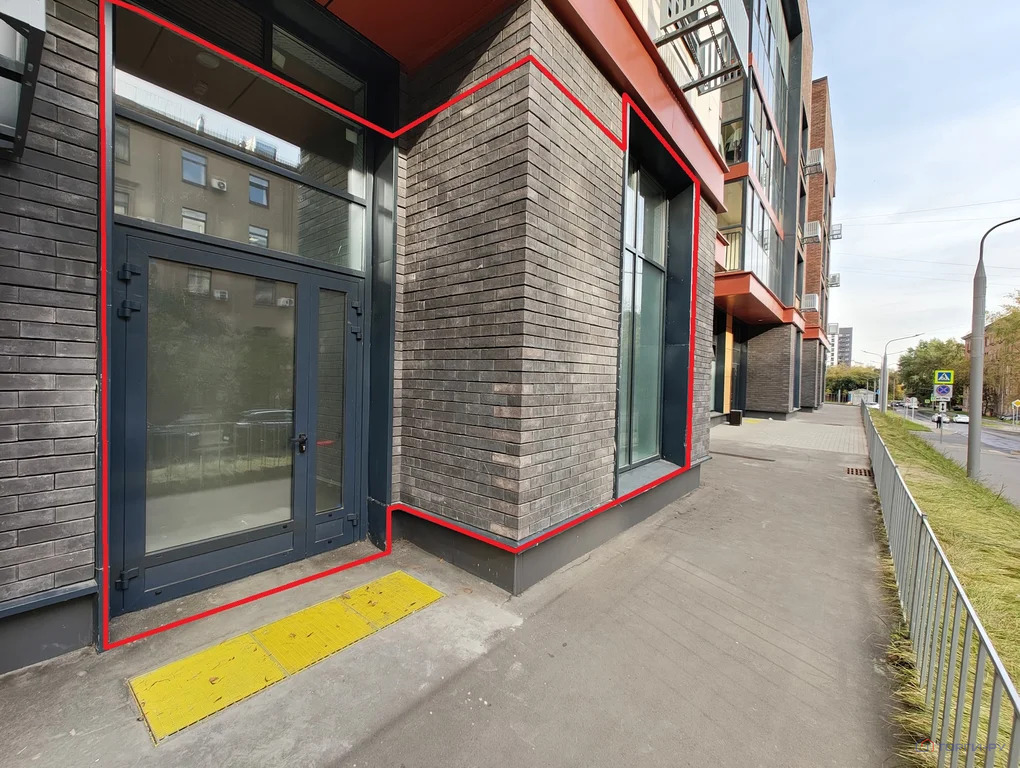 Продажа торгового помещения, ул. Кедрова - Фото 3