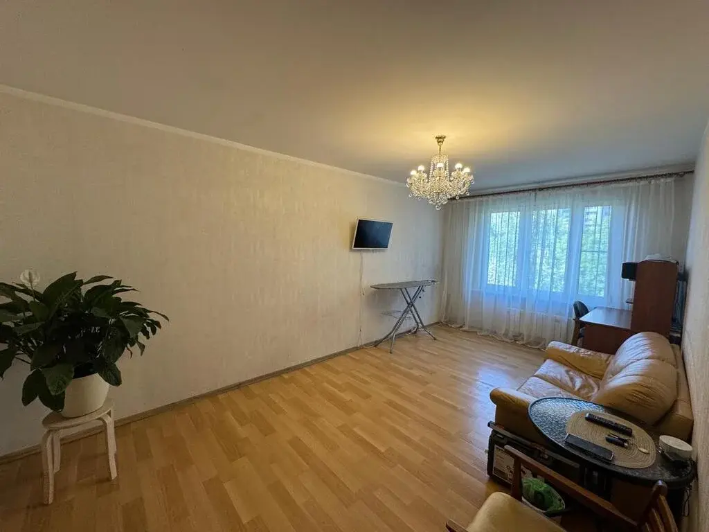 Продаётся уютная трёхкомнатная квартира площадью 61 квадратный метр - Фото 16