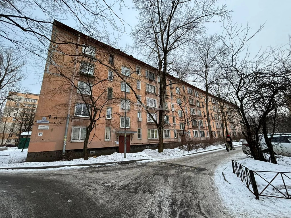 Санкт-Петербург, Трамвайный проспект, д.13к3, комната на продажу - Фото 0