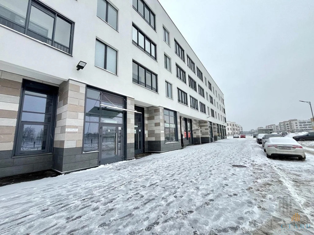 Аренда торгового помещения, Ветеранов пр-кт. - Фото 2