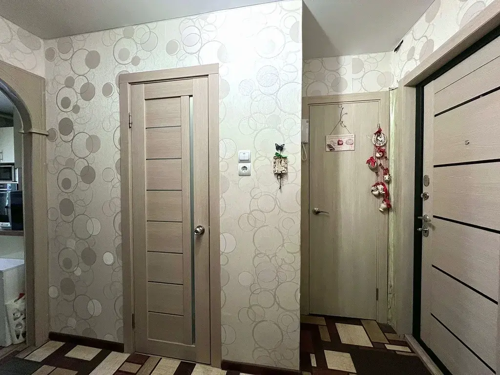 1-я квартира в 6-м микрорайоне, дом 25 - Фото 4