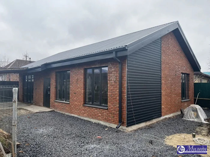 Продажа дома, Батайск, 2 линия улица - Фото 1