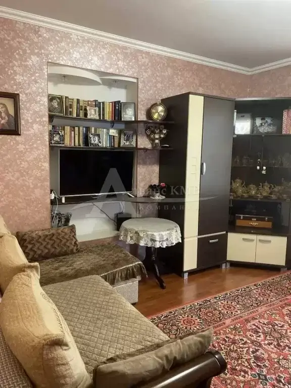 Продажа квартиры, Минеральные Воды, ул. Интернациональная - Фото 1