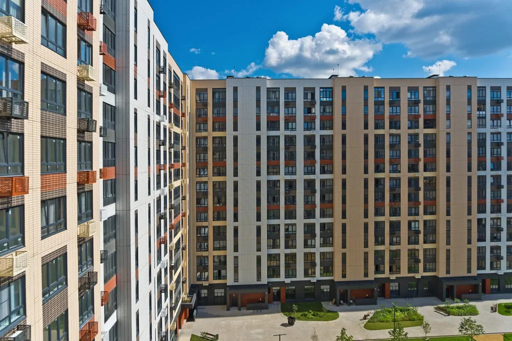 Продам 3-комн. квартиру 76.4 кв.м. - Фото 2