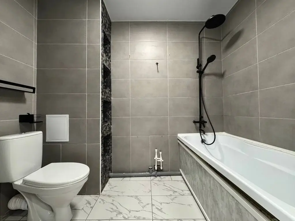 Продается просторная 3-комнатная квартира с евроремонтом в уютной дере - Фото 5