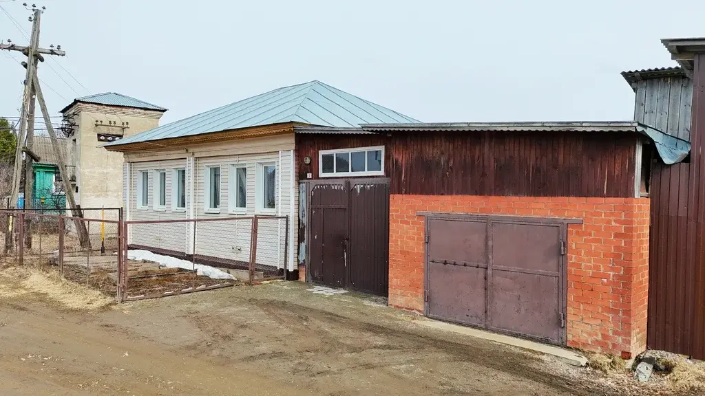 Дом по ул. Победы - Фото 0