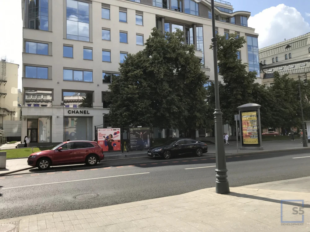 Аренда торгового помещения, м. Театральная, ул. Петровка - Фото 1