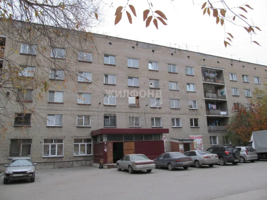 Продажа комнаты, Новосибирск, ул. Сухановская - Фото 0