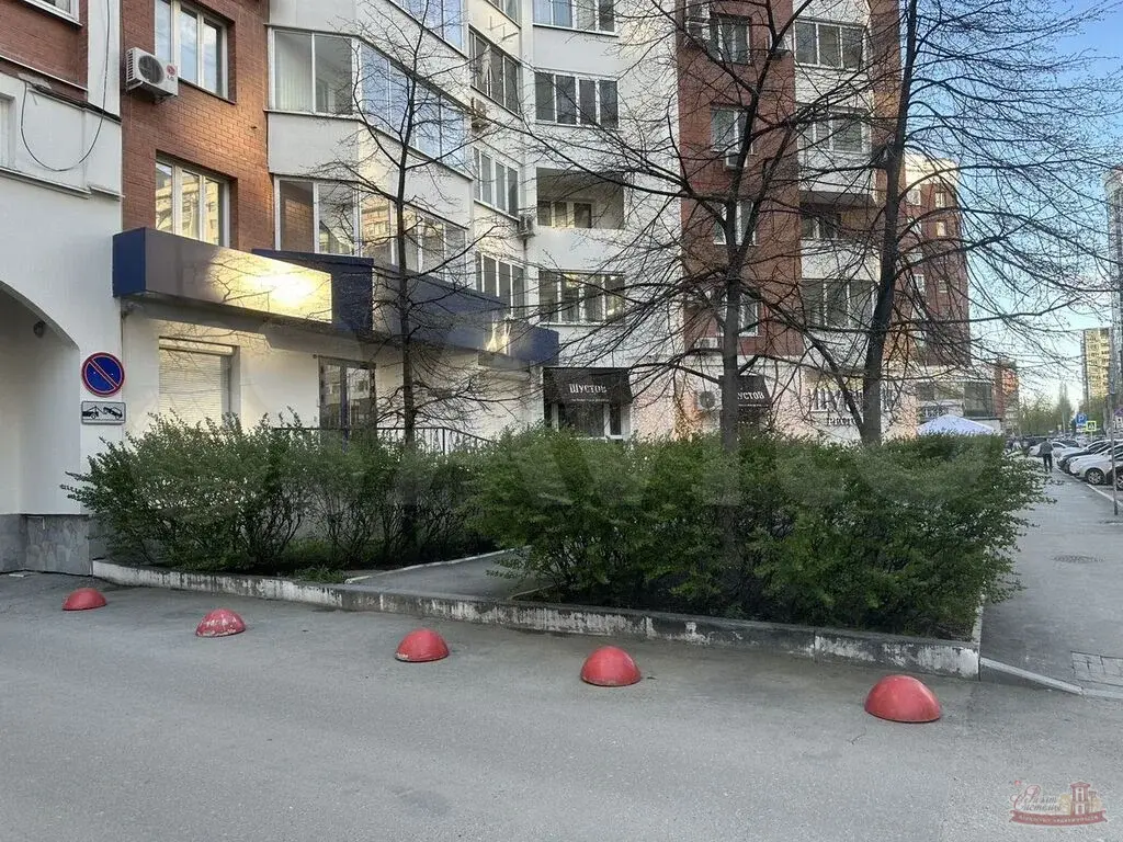 Магазин на первой линии с отд. входом + парковка - Фото 5