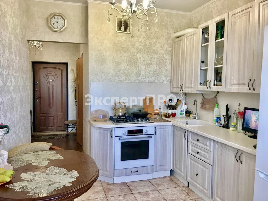 Продажа квартиры, Симферополь, ул. Бородина - Фото 2