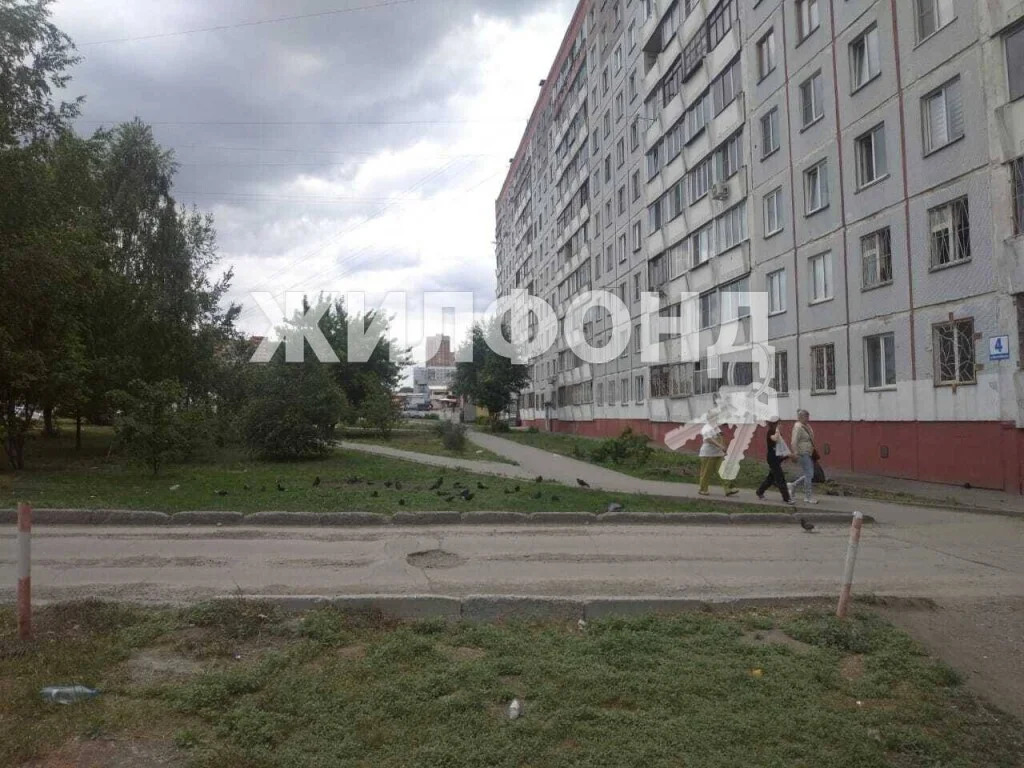 Продажа квартиры, Новосибирск, ул. Комсомольская - Фото 1