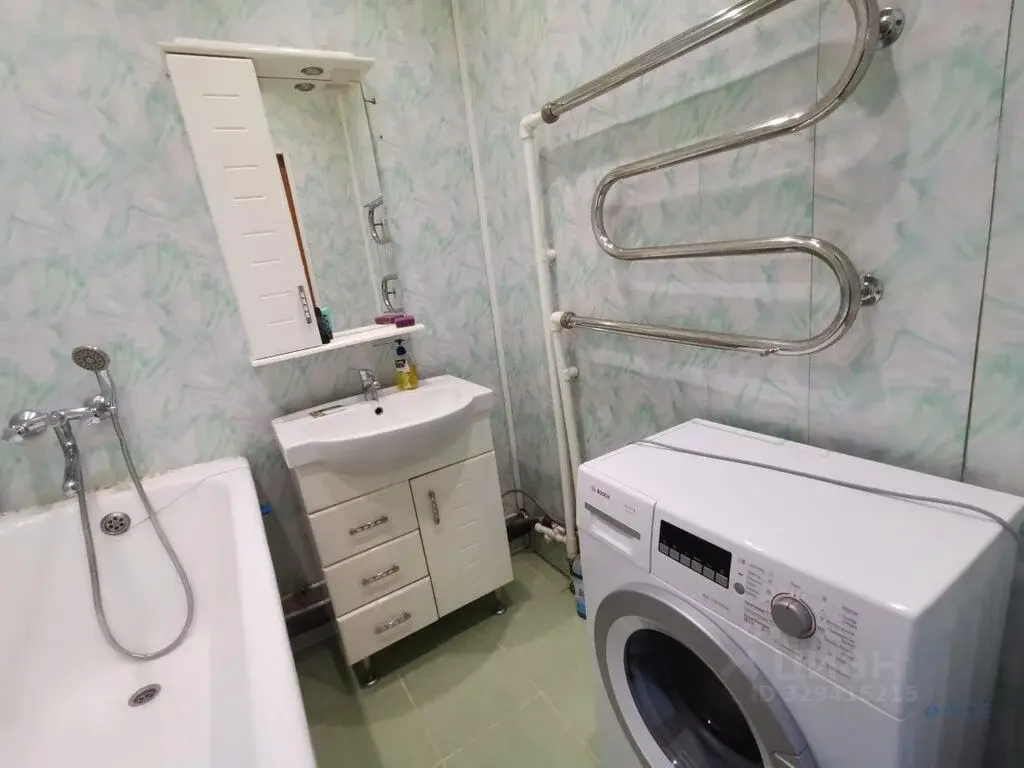 Купить двухкомнатную квартиру 56.4м ул. Советская, 64А, Магаданская .. - Фото 16